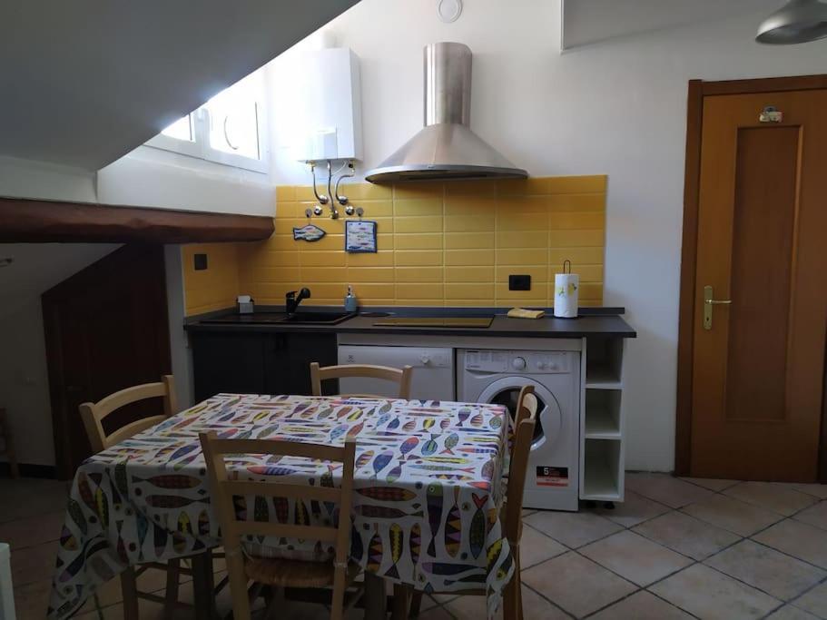 Lecasedisusi Casa Ocra Citra 009056-Lt-0263 Apartman Savona Kültér fotó