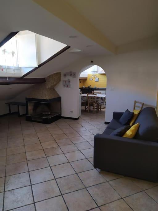 Lecasedisusi Casa Ocra Citra 009056-Lt-0263 Apartman Savona Kültér fotó